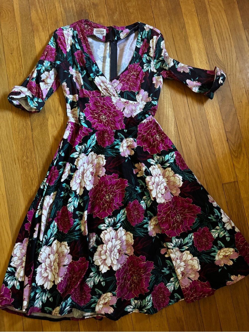Unique Vintage Floral dress- M